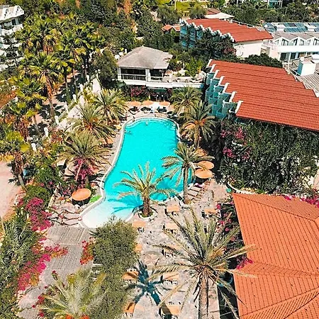 Flamingo & - Pet Friendly 3*