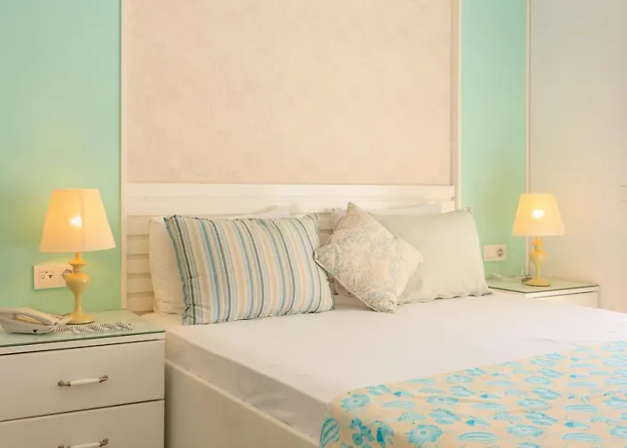 Flamingo & - Pet Friendly 3*