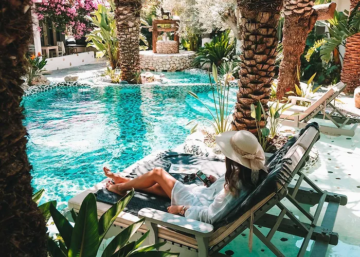 Hotel Flamingo & - Pet Friendly 3*